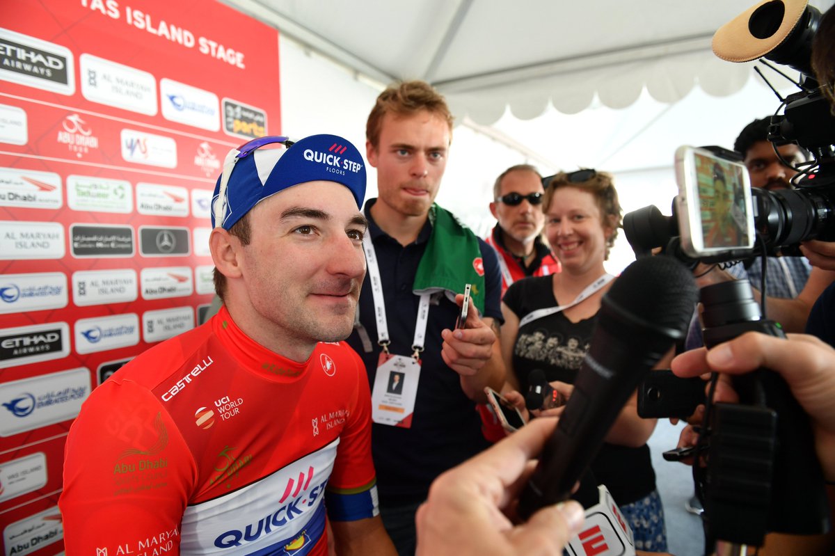 Enjoying his team in the red jersey, Elia Viviani keeps the press captivated with his account of the day's action.
#RideToAbuDhabi