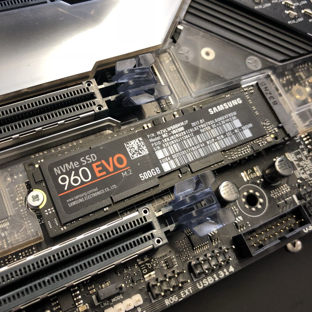 OverkillGame's tweet image. Absolute U N I T. NVMe SSDs give you some of the fastest possible boot times, read/write times, and storage you’ve ever seen. It’s a must for gamers and productivity enthusiasts. #PCMR #iRepairFast