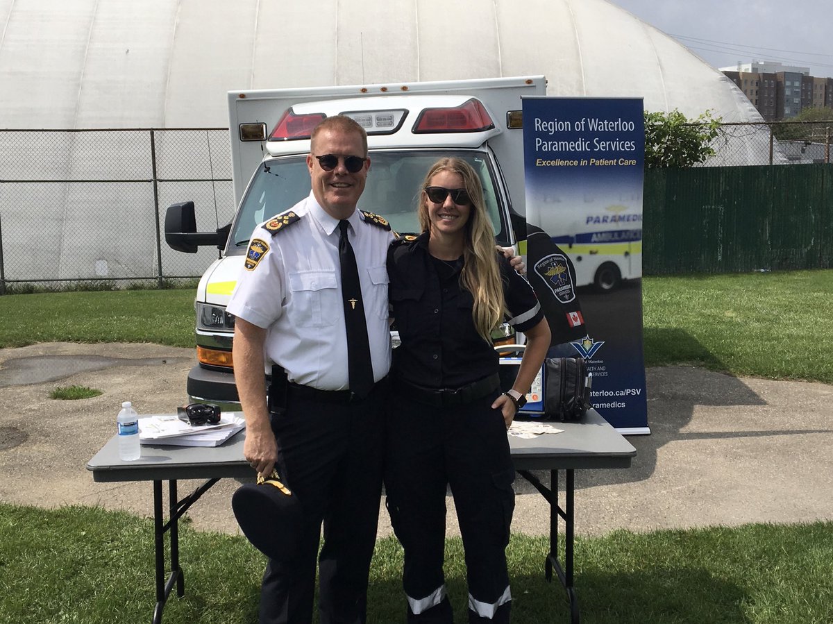 ROWParamedics's tweet photo. Thank you to @LaurierFootball for having us for #EmergencyServices day! Bring home the win! 🏈#WeAreHawks #PurpleAndGold https://t.co/DVRFNYPih9