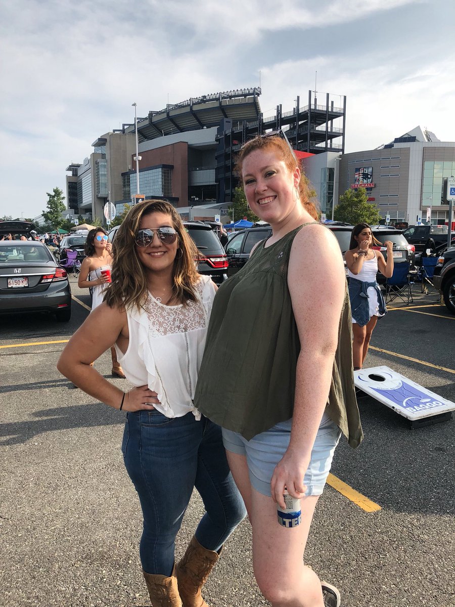 lifewithashIey's tweet photo. your favorite bffs back at it again with another Kenny Chesney show in the books.

#ShowNumber5 https://t.co/59rf14mjoR