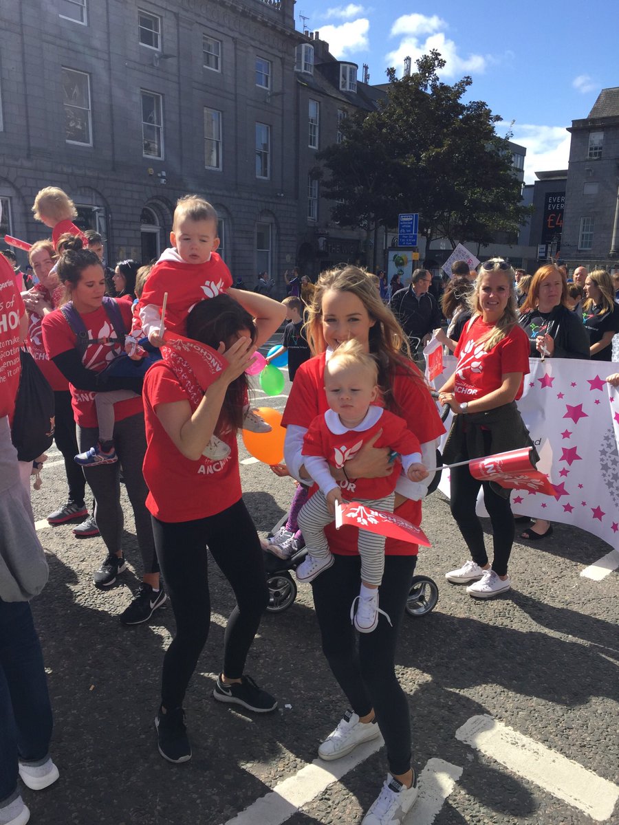 Well done to organisers + participants of both @celebrateabdn + @Great_Run in #Aberdeen this weekend. You have done the city proud 🙇🏼‍♂️🙇🏼‍♂️🙇🏼‍♂️...great to see it so busy #celebrateaberdeen #GreatAberdeenRun 🏃🏼‍♂️🏃🏼‍♂️🏃🏼‍♂️