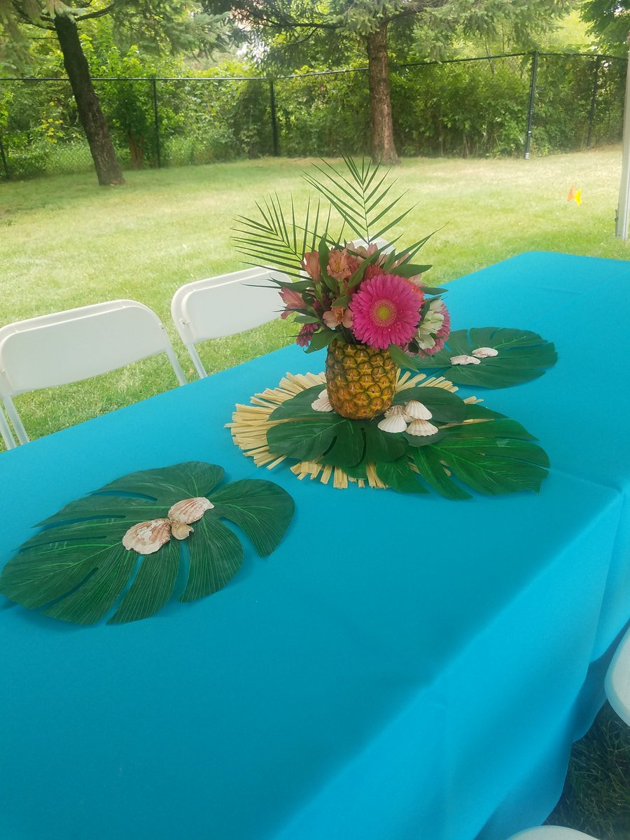 barbaraselegant's tweet photo. These #centerpieces were perfect for the #kindercares #luau-themed #event. Our double peaked #tent was a great place for listening to our singer.
#corporateevents #eventplanner #kids
@KinderCare @debrascon
@VesnaBaric
@Cftmegaro
@RickFilesPics @MollyLittlewolf
@Premiertweets https://t.co/ZzvJKKK7GA