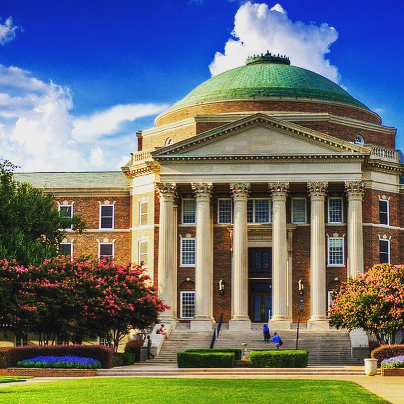 TheIvanLacayo's tweet photo. What a unique 9 month experience this has been. Humbled to be the one person representing TuggleNation at SMU Executive Program. Huge thanks again @4jbar for making this possible. #ATTRocks #SMU https://t.co/wuRRJkqAPR