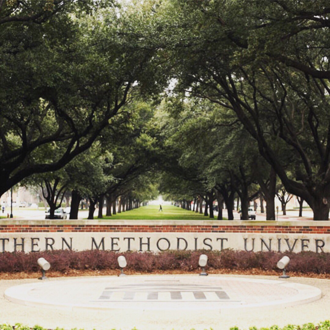 TheIvanLacayo's tweet photo. What a unique 9 month experience this has been. Humbled to be the one person representing TuggleNation at SMU Executive Program. Huge thanks again @4jbar for making this possible. #ATTRocks #SMU https://t.co/wuRRJkqAPR