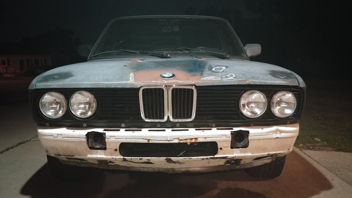 NoisyE28's tweet photo. New-ish valance 😋
.
.
.
#bmwe28 #bmw #e28 #e28lifestyle #e28fanatic #e28_empire #bimmerlife #bimmer #bimmerboyz #bmwusa #bmwgram #bmwm #noisyneighbors #photography #greenbay #wisconsin #hooptygang #photography #vape #audi #d3 #a8l #ford #f250 #73powerstroke https://t.co/LIhHyw1qpG