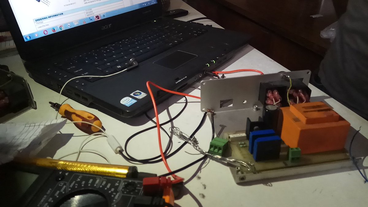 iTechLab_ci's tweet photo. Quand théorie et pratique se rencontrent ! #iTECH_LAB au sein de L'IPNETP en face du Lycée Technique #Abidjan.
#Fablab
#Bouake
#Arduino https://t.co/Uz7nBHd1wW