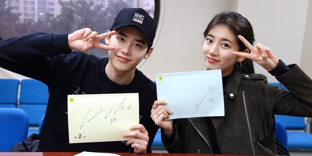 00Krater's tweet image. A beautiful couple