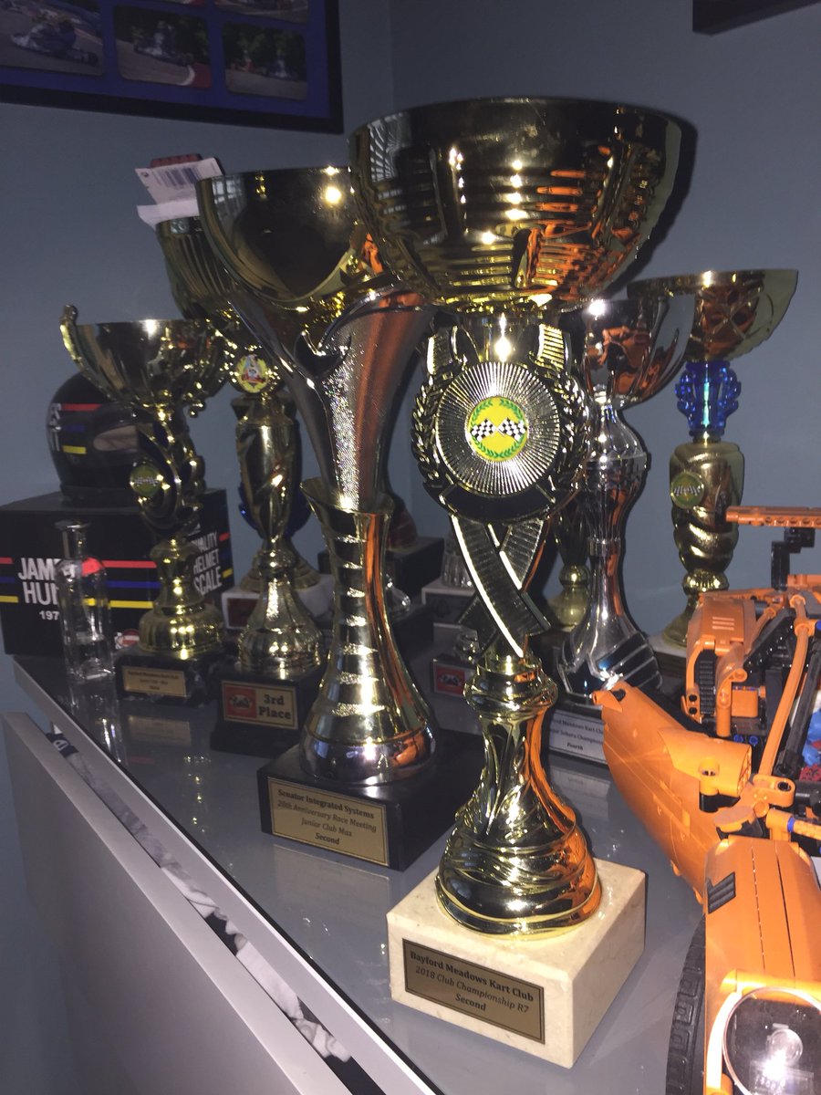 JB_Motorsport_'s tweet photo. P2 today! After an ancident on the first lap dropping me back to 6th, i managed to get my way up in terrible conditions to were i started. 🏁🏆🌧 https://t.co/yuNdUNiegj