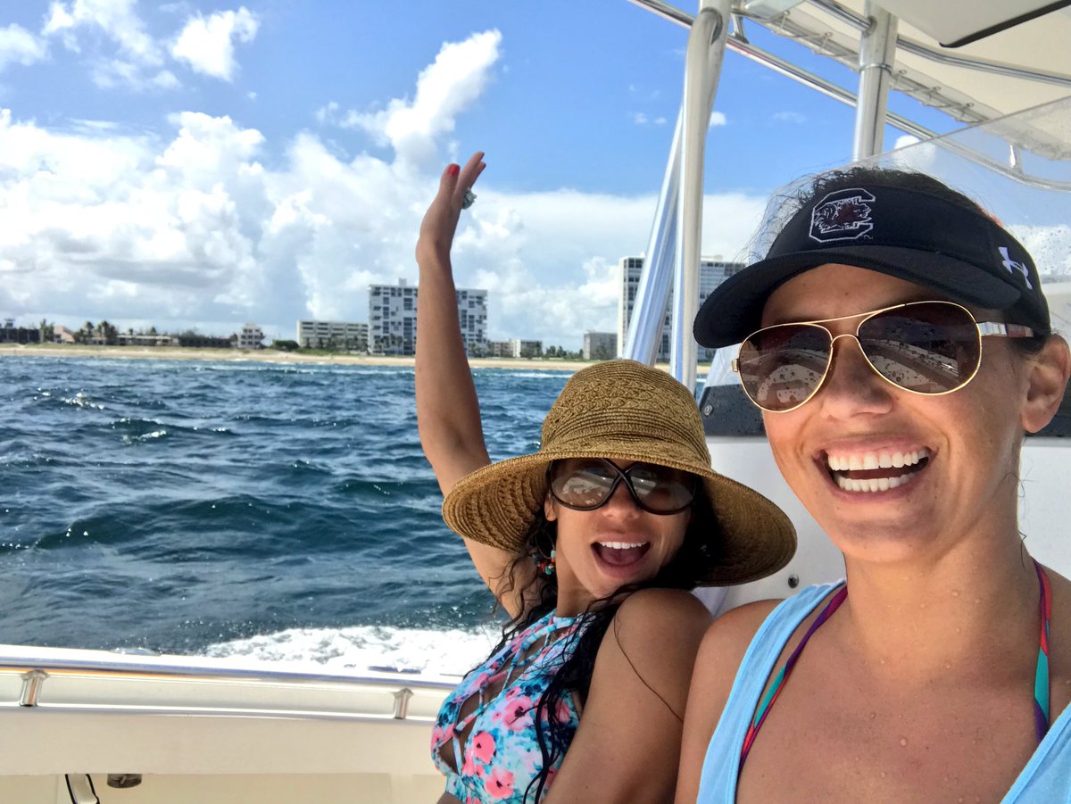 Boat day with @PriscillaMiaRE. #lakeboca