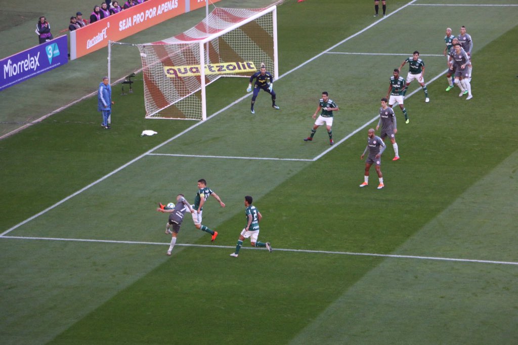 [VÍDEO] Melhores momentos do primeiro tempo entre Internacional x Palmeiras - Brasileirão 2018