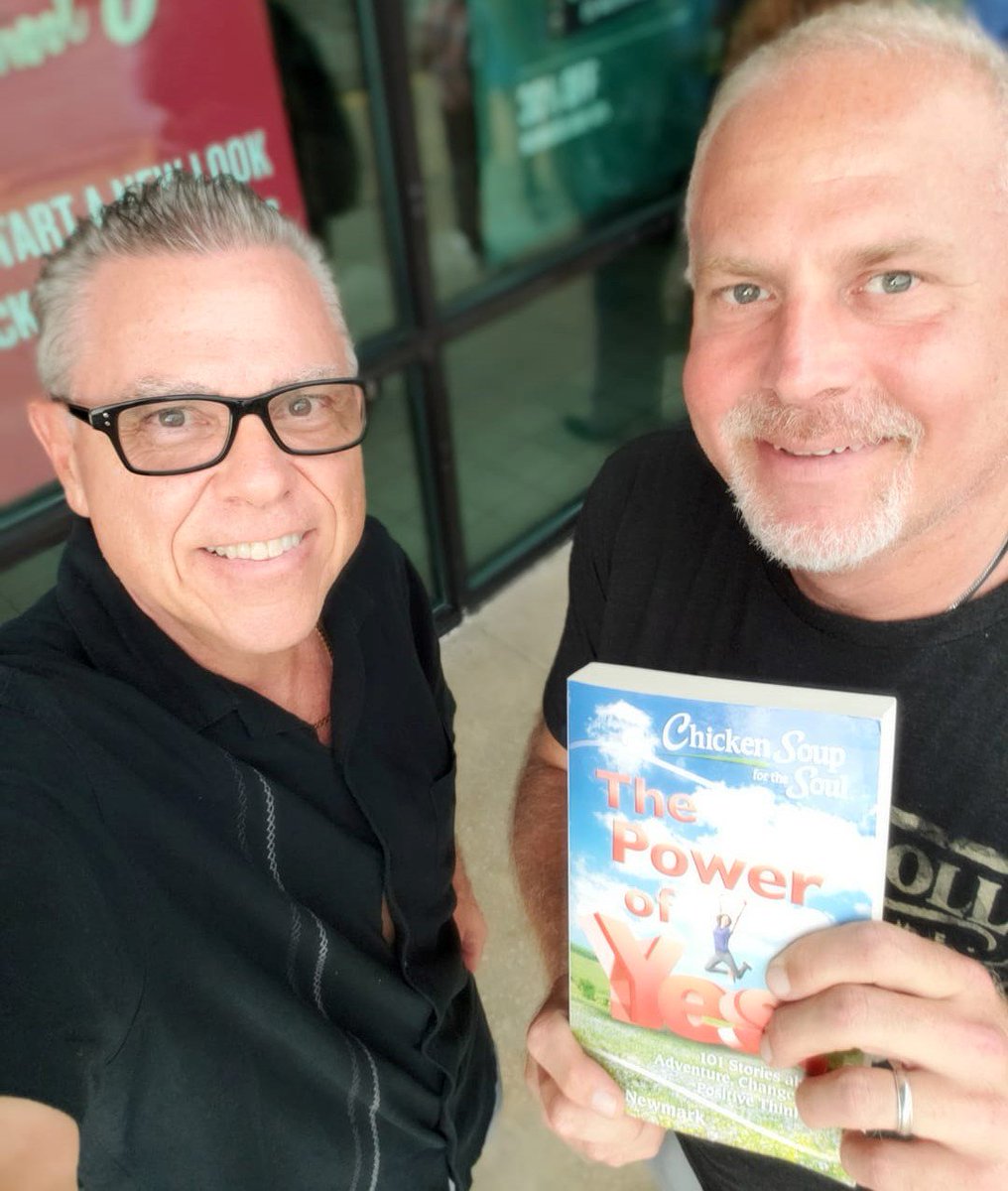 RickLWeber's tweet photo. My first customer at my Barnes &amp; Noble book signing Aug. 25 in Fort Myers, FL. #CSSThePowerofYes https://t.co/szoMrBE78o