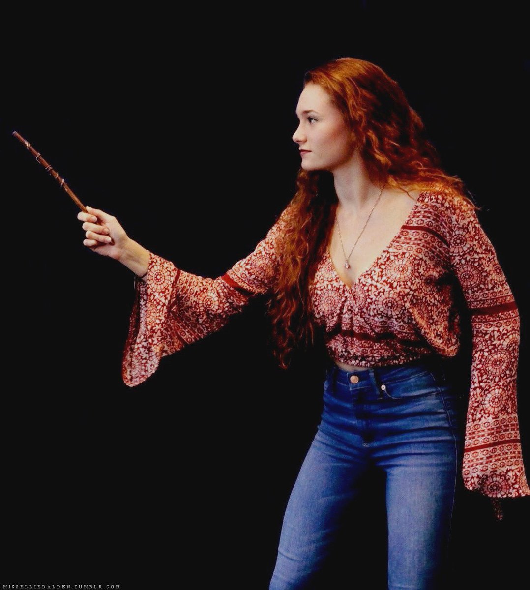 Lily Evans (AU) (@kinddoe) on Twitter photo 