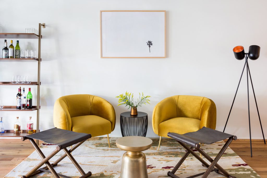 uscout_com's tweet image. This space located in Marina Del Rey is perfect for an event, dining, or filming. We think since the host is a chef and teaches cooking classes here, this would be the perfect space for a cooking show or food product shoot! #MarinaDelRey #LosAngeles  #cookingshow #agency #shoot