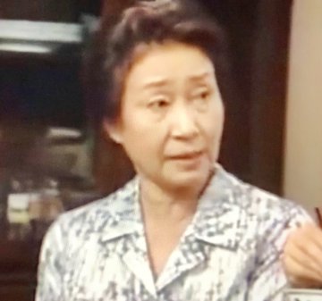 山岡久乃の死因と水前寺清子や和田アキ子との関係 若い頃の画像も