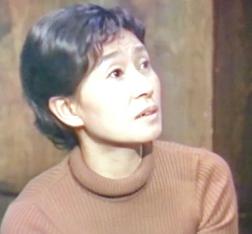 山岡久乃の死因と水前寺清子や和田アキ子との関係 若い頃の画像も