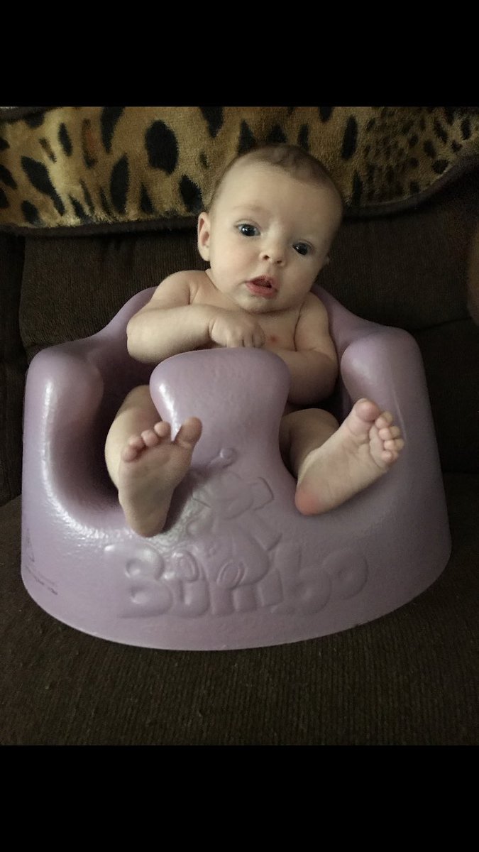 maddiefaith3's tweet photo. y’all look at how sweet my niece is 💗 https://t.co/ihZgo26alP