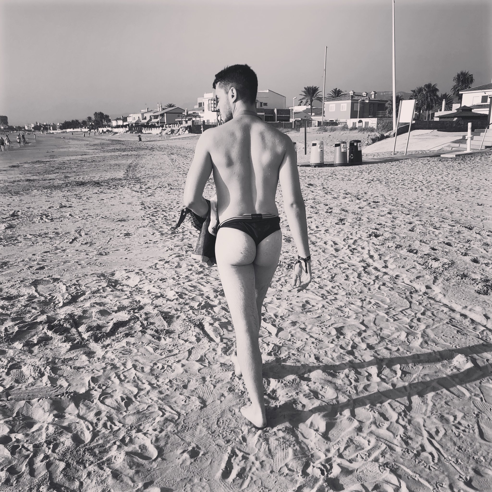 X-এ Grefg =): Marta me ha dicho que suba esta foto, que es su favorita, no  entiendo por qué. t.coN7tNlibAIm  X