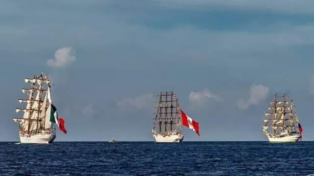 AbrahamWellerJr's tweet image. De acuerdo con Eric #Hobsbawm los puertos son las ventanas de un país al mundo. Veracruz es la ventana de México 🇲🇽 al mundo 🌎  #VelasLatinoamerica2018 🇺🇾🇦🇷 🇧🇷🇨🇱🇵🇪🇨🇴 ⛵