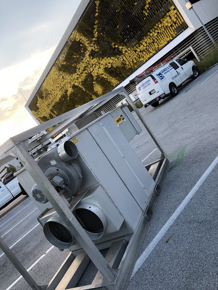 tancakb's tweet photo. When our customers trust us to handle a major water loss job. Supplying temporary power, desiccant dehumidification and temporay air conditioning. All on a beautiful Indiana Sunday with @MacAllisterInc! #POWERSYSTEM https://t.co/WWjx2ijZgi