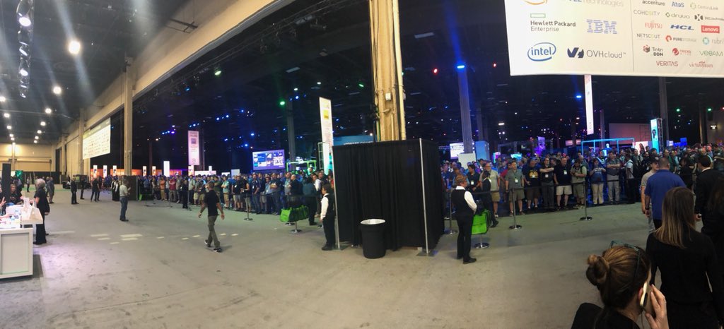 VMware Explore tweet media