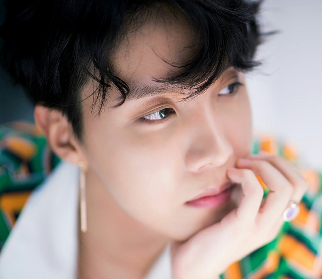 detyoonseok's tweet photo. GOD BUT- https://t.co/h8R3XdMwl3