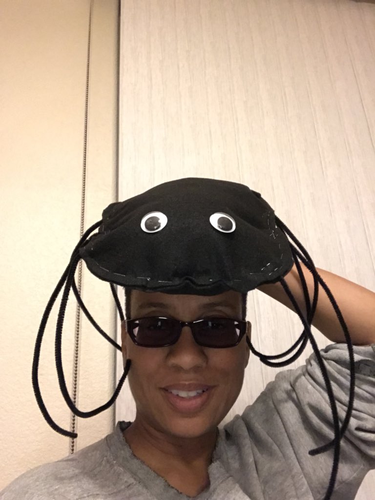 lanisa70's tweet photo. Core Knowledge - Fables and Stories - I made a spider hat to wear as I taught the last lesson All Stories Are Anansi. At the end of the lesson 18 first graders started clapping and telling me how good my lesson was. That was the best compliment 😊. #CKSL #ILoveToTeach ❤️❤️ https://t.co/l9TAfWfjFE