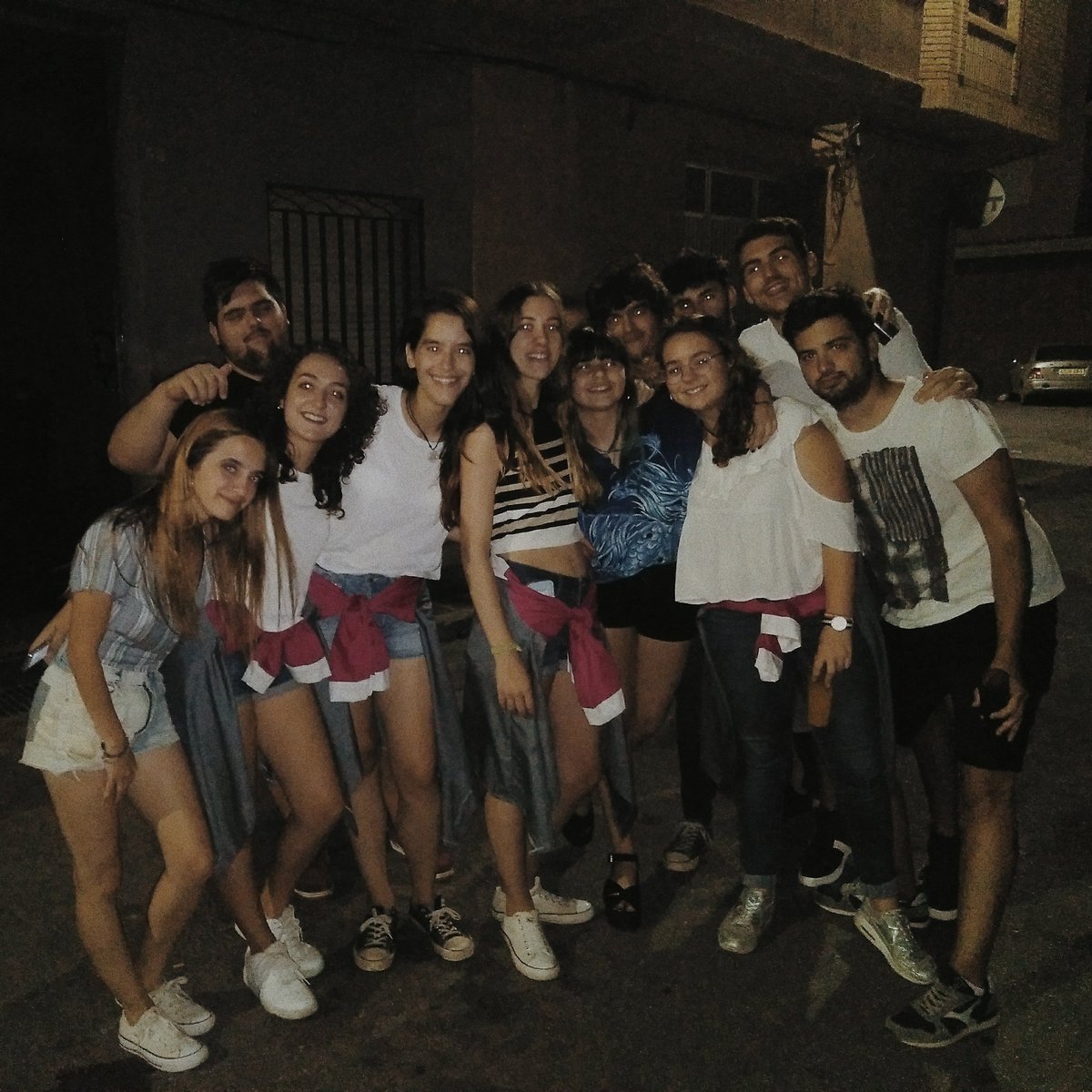 blancasilv_'s tweet image. una de les millors setmanes de l'any sense cap dubte, i més si és en persones tan increïbles, infinites gràcies, ens veiem pronte ❤️🦋🍻👋🏼😢 #SB2018