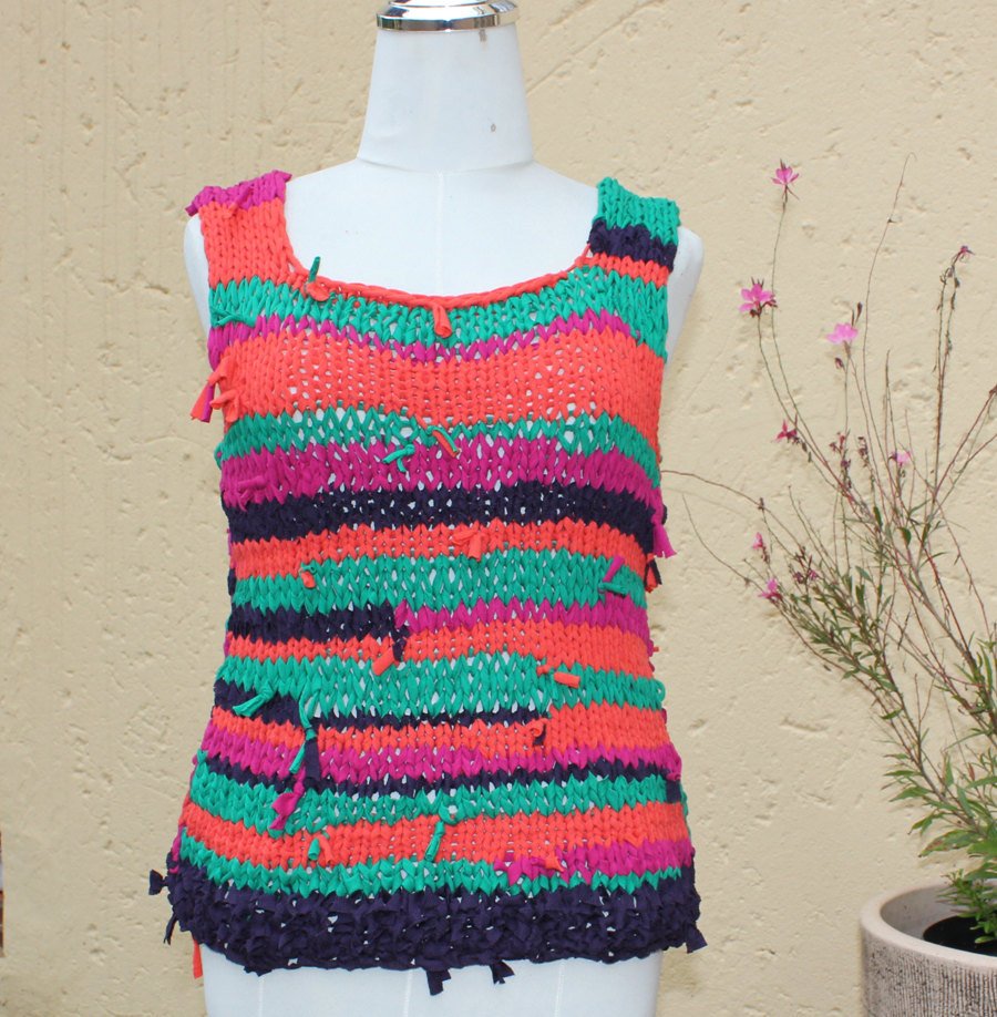 kennainafrica's tweet photo. Tank top , Vest top , Summer top , Textured Clothing , Wearable art , Chunky Knit , Ladies Tank , OOAK tank top , Spring fashionable top. https://t.co/bv6cv2wZys #Handmade #KennaInAfrica #Etsy #LadiesTank https://t.co/I88nq7FAv7