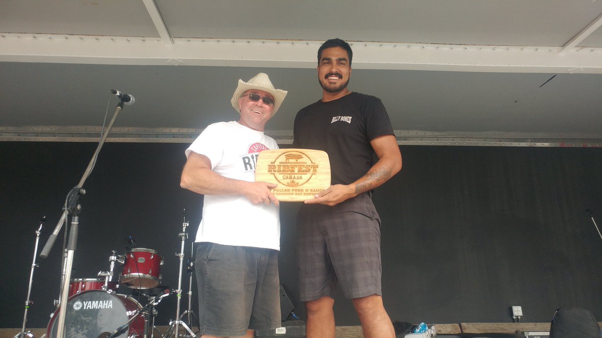 Congratulations to Billy's BBQ for winning Best Pulled Pork/Sauce, Best Chicken, and Best Ribs at the 2018 Medicine Hat RibFest presented by <a href="/RibfestCanada/">Ribfest Canada</a> in support of <a href="/BBBSMedicineHat/">BigBroSisMedHat</a>. #sweeeeeep #ribfest  #medicinehat @CHAT945 <a href="/my96fm/">my96 Radio</a> <a href="/TourismMedHat/">Tourism Medicine Hat</a> <a href="/MH_Mall/">Medicine Hat Mall</a> <a href="/FeaturePresents/">Feature Presents</a>