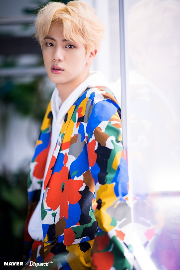 RainyJournal's tweet photo. พี่จินจ๋าของน้องงง หล่อที่สุดเยย ❤💗💖💕 https://t.co/ItUYuYG0gJ