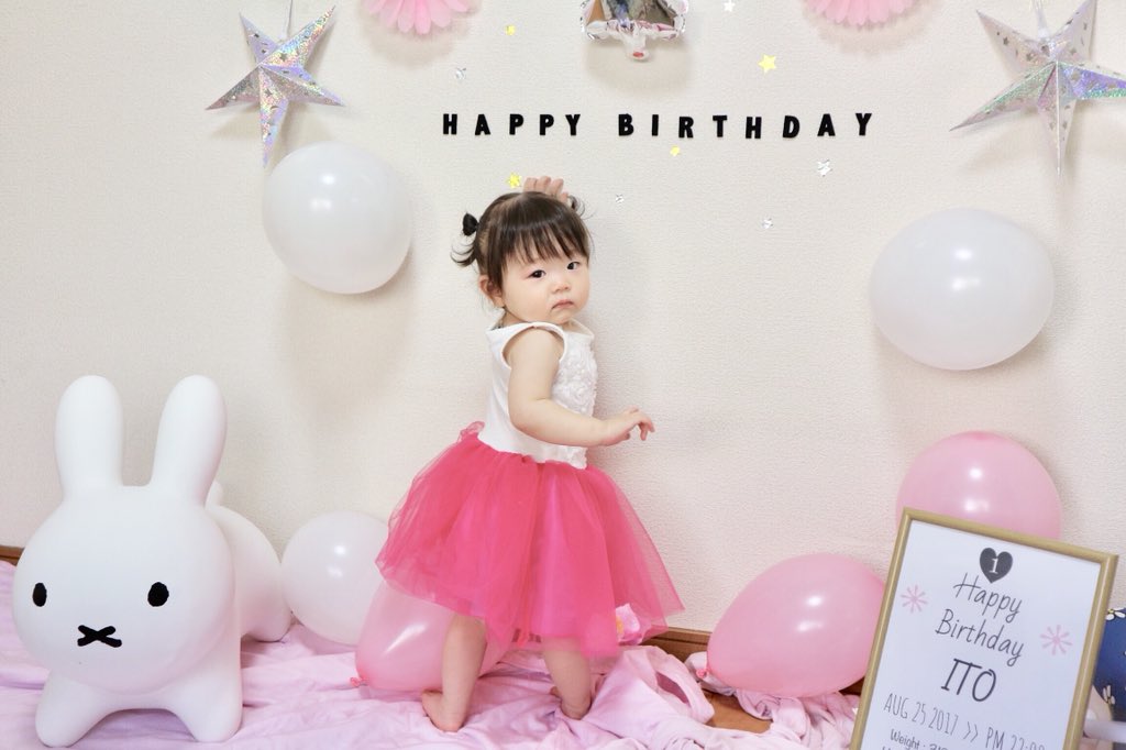 ___y115's tweet photo. HAPPY BIRTHDAY 🌟 https://t.co/sytNrH3Eqb