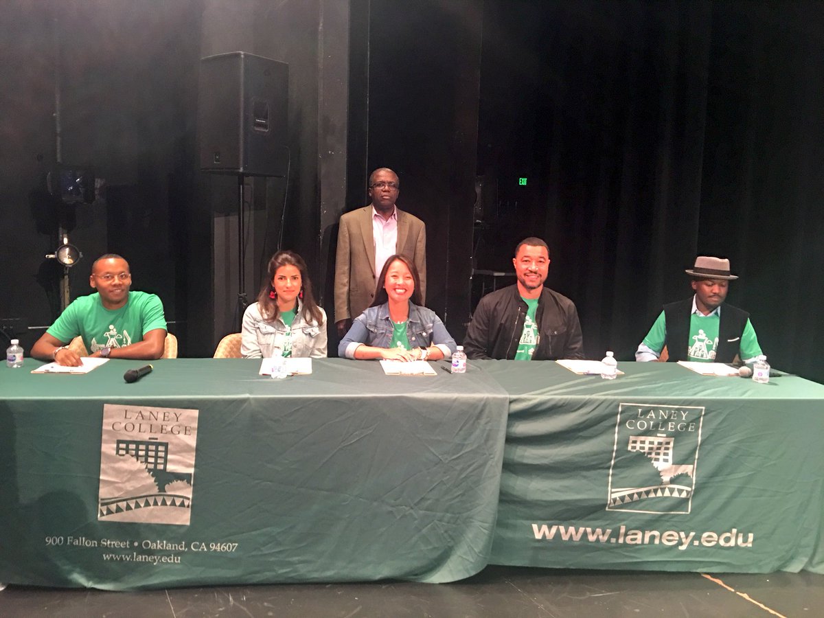 LilsG31's tweet photo. Our awesome judges!! Thank you @chrisategeka @kirbydharris @base_ventures @GregHammons @Google @KaporCapital @Laney_College for supporting #SWOAK @sw_oakland @OaklandStartup @KaporCapital @PeraltaColleges @techstars @StartupWeekend https://t.co/tvnrLp0jfS