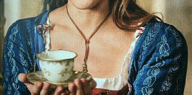 afairfacade's tweet photo. ' Sometimes the dustiest cover hides the [best] book. Sometimes the best cup is 
       
                                chipped... ' https://t.co/lu8t8eNFpp