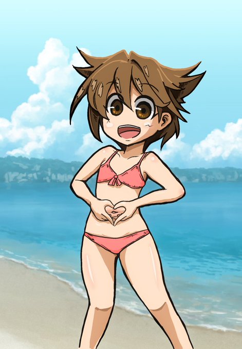 つるペタ水着 #水着 #ビキニ #海水浴 #海岸 #へそ https://t.co/zuxGjX1dVz 