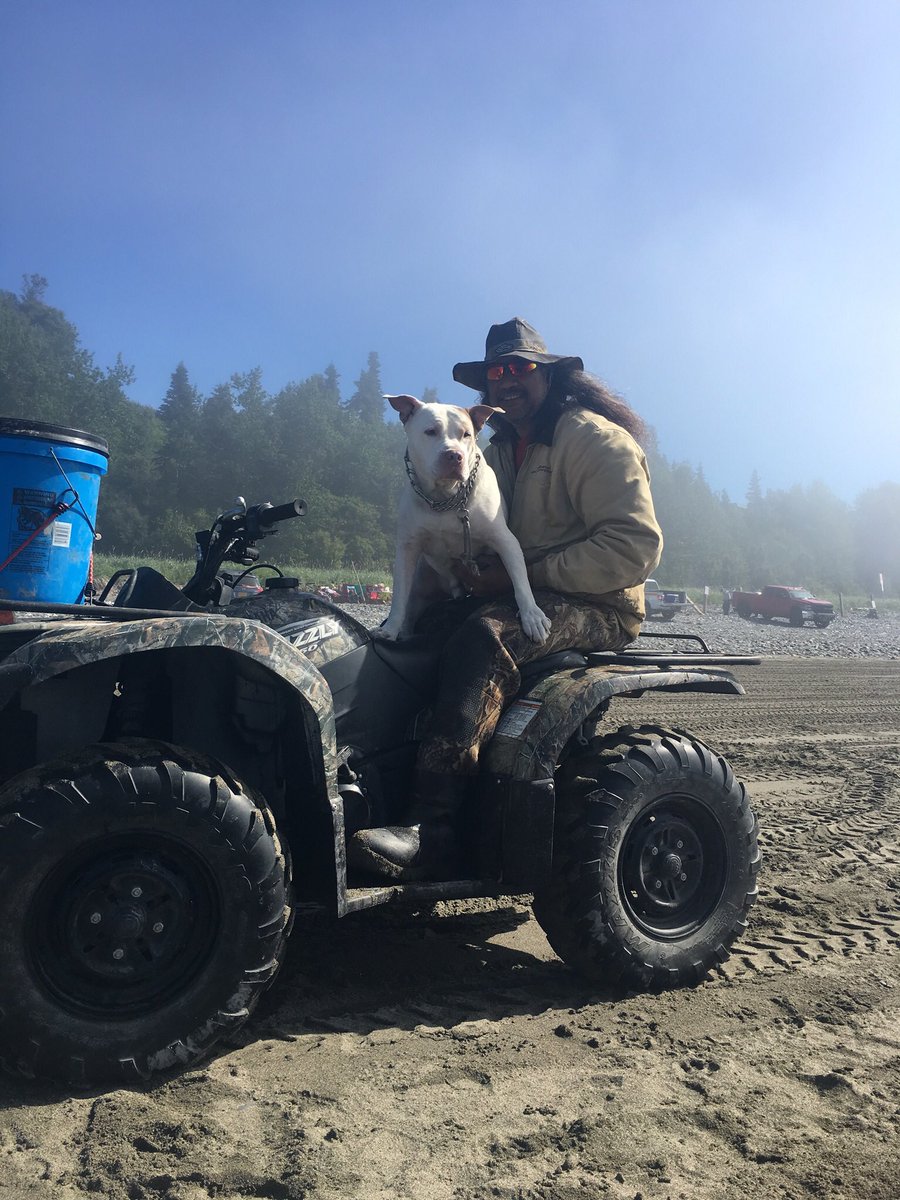 ShainAfoa's tweet image. Happy #NationalDogDay 🐶
#BumpyJohnson