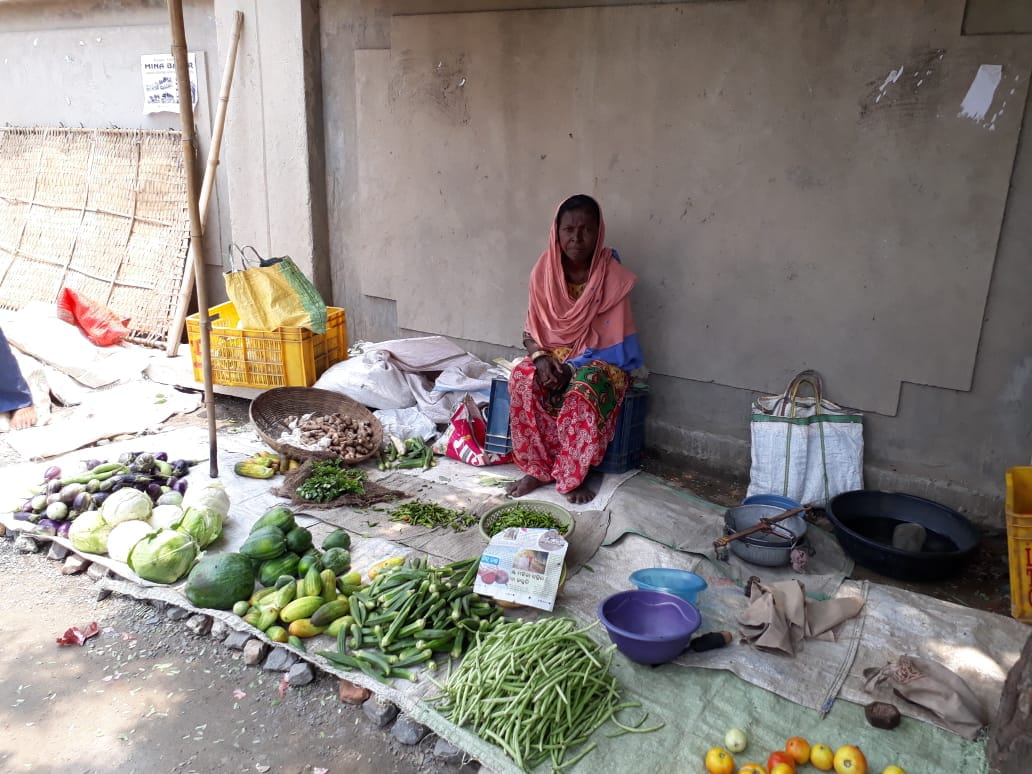 SSEPD2's tweet photo. A beggar from Sakshi pada ,Sambalpur rehabilitated under the Sahaya Scheme by opening of  vegetables shop at Sambalpur. https://t.co/fhXXFDM7RF