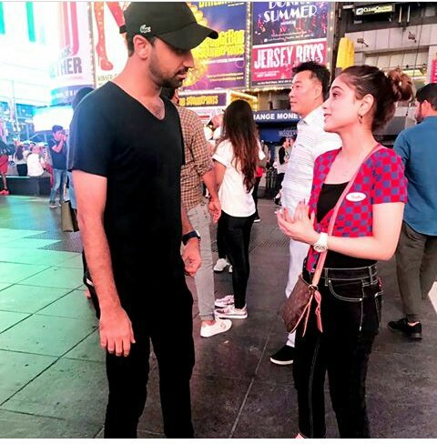 ItsBushrahere's tweet photo. @WaseemBadami Met With #AimaBaig at #TimeSquare💕
Here Are Some Beautiful Clicks❤❤👌👌
#EnjoyingVacations
#DablueeBee https://t.co/fMucetGjTj