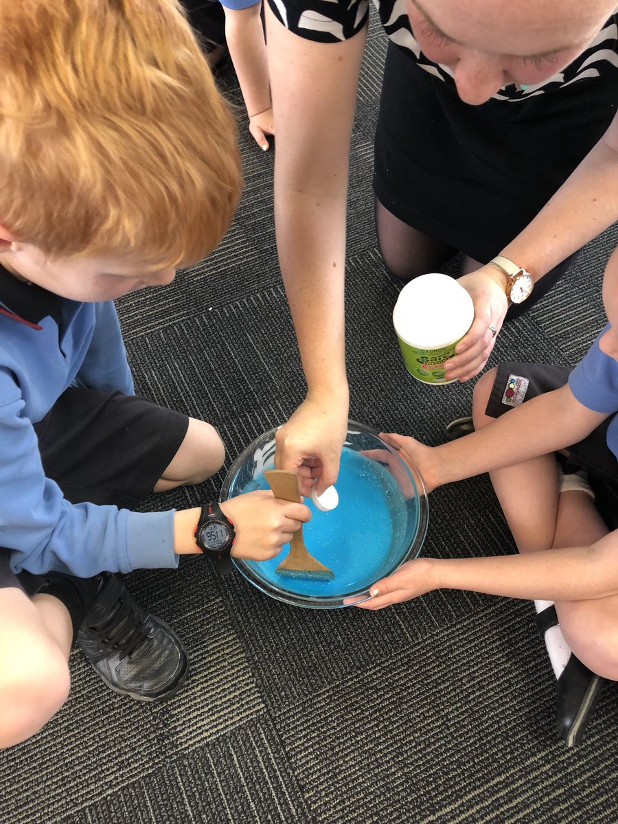 giinga1's tweet photo. @StonefieldsSch today we tried making slime for writing - This was an opportunity to show a real life example of showing our learners what we can do when the plan doesn't quite work out! We stop, rethink and try again. #inthelearningpit #weareinthistogether https://t.co/hhjSJVkEvC