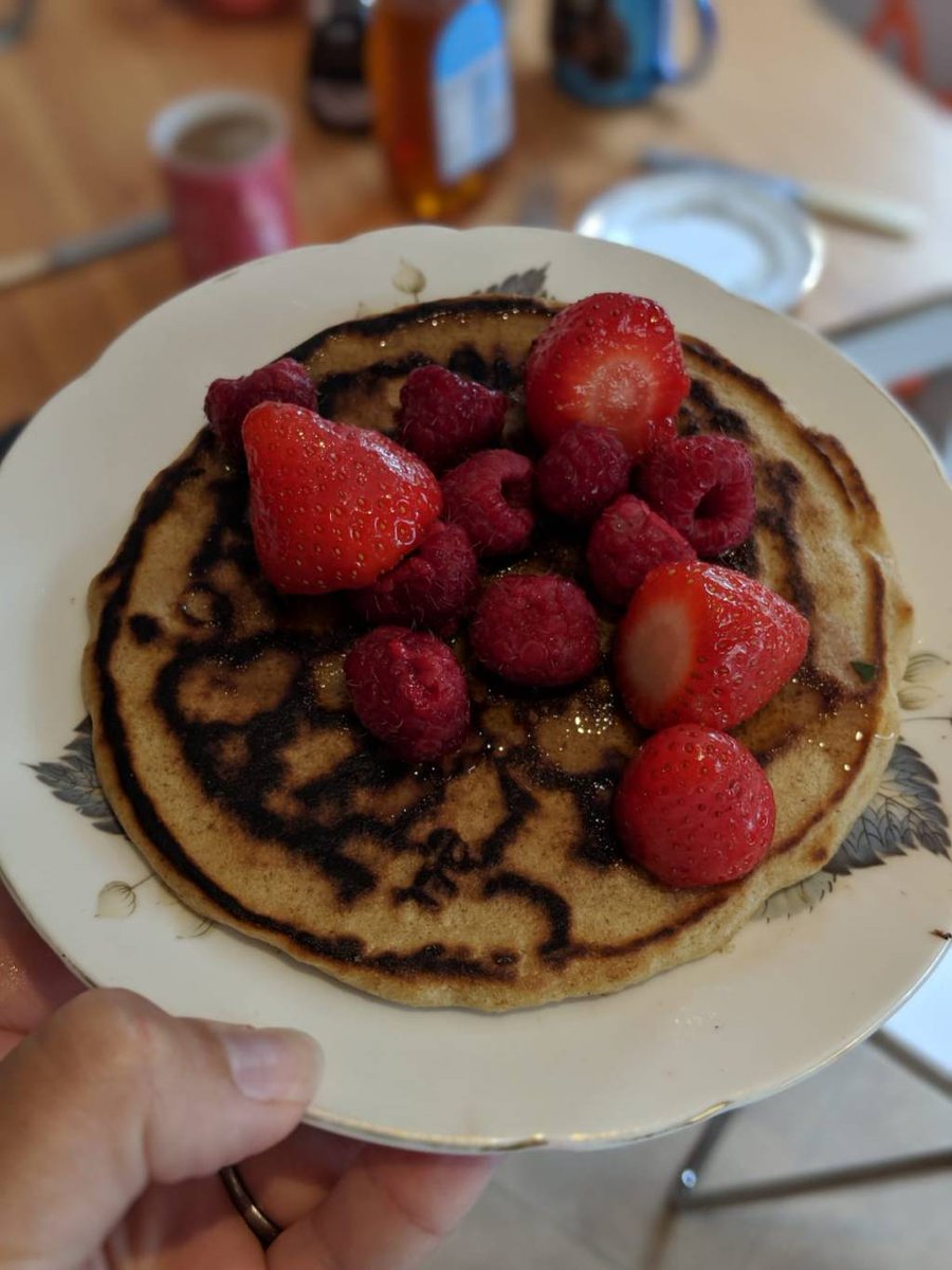 DanMulliss's tweet photo. Spelt Flour Pancakes - Bank holiday lovelyness! https://t.co/OEHvq1C9gF https://t.co/5XWujltVc0