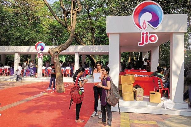 affiliate11244's tweet photo. Reliance Jio to go for Rs15,000 crore rights issue https://t.co/1jBQFJUhyr https://t.co/drZTFHJDCh