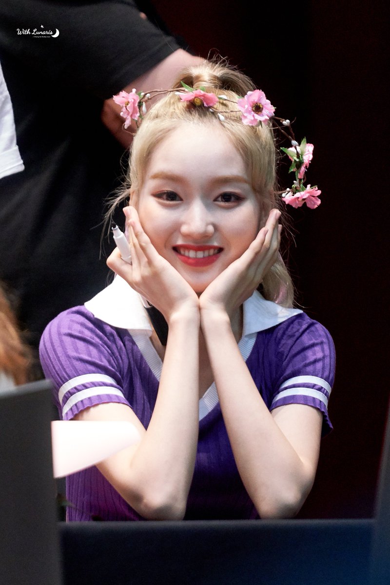 With_Lunaris's tweet photo. 180825 목동 팬사인희 Mokdong Fansign
- Gowon -
#이달의소녀 #LOONA #고원 #GOWON https://t.co/OM3wlDmbsc