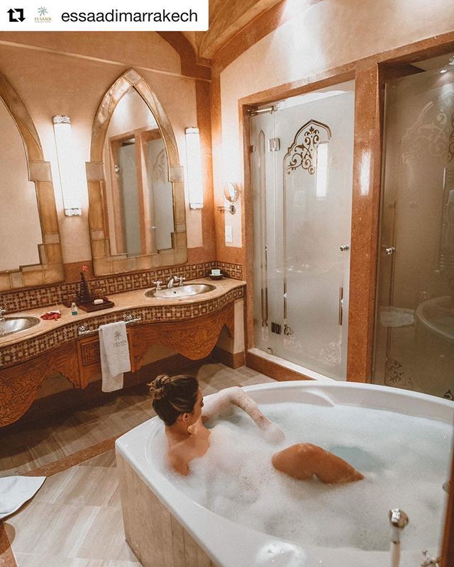 petitecherrycom's tweet photo. Cocooning time 🙏🏼
Photo credit: @essaadimarrakech https://t.co/BAvM18m5qC #Lingerie #KaursLaurel https://t.co/E2JFq17juM