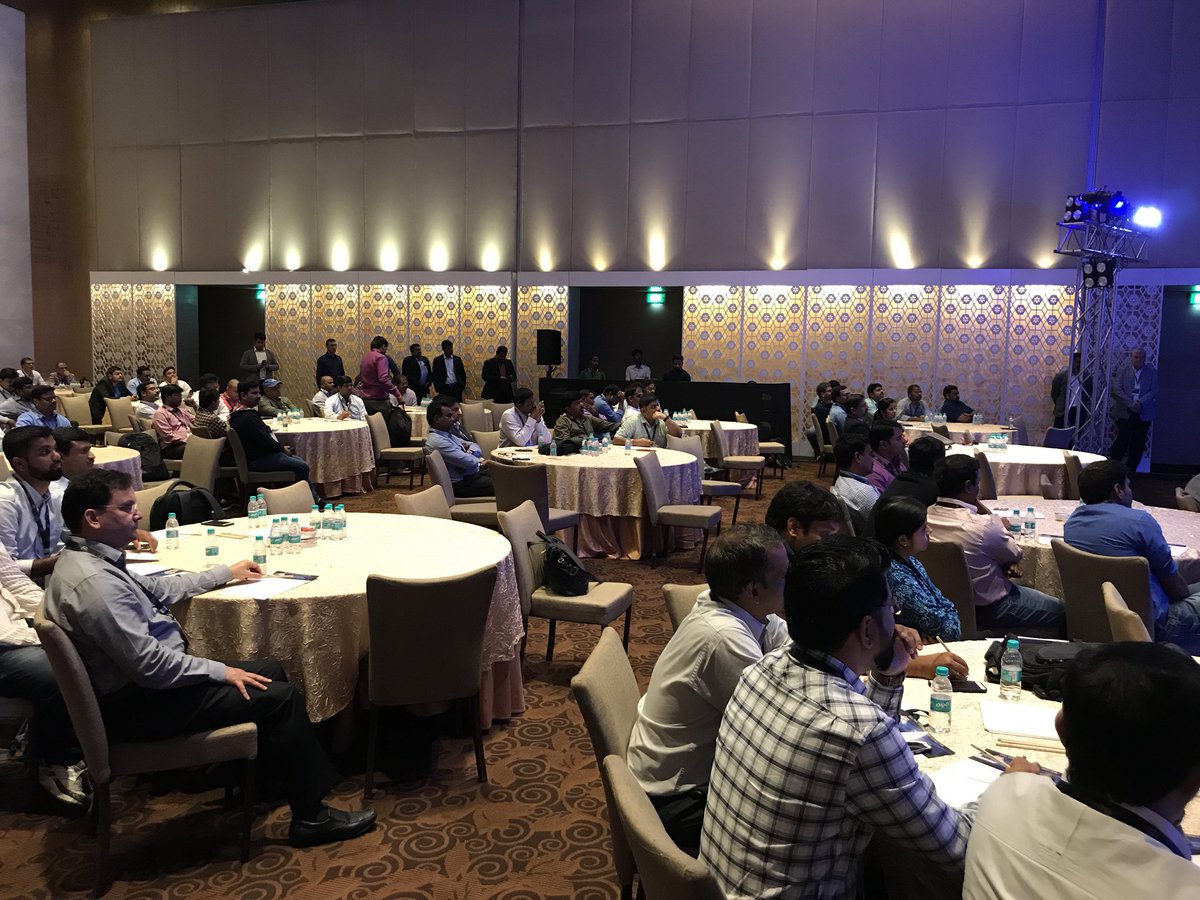 mishrasourabh01's tweet photo. Sri starting off the #DellEMCTechnologySummit at Hyderabad to a full house. @Sdesikachar @Gordo_164 @pillainithin @DellEMC https://t.co/Q1i04hW8F0