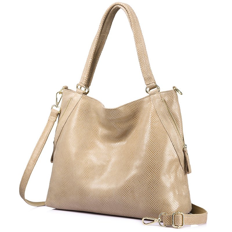 freyexpress's tweet image. FREE Shipping
Up to 70% off
freyexpress.com
Follow us @freyexpress

#leatherbags #handbagshop #handbags #handbagseller #handbagonline #handbaglover #crossbodybag
#handbagsale #handbagsforsale #handbagonlineshop #DiscountLeatherBags #WomenLeatherBags #fashionbag