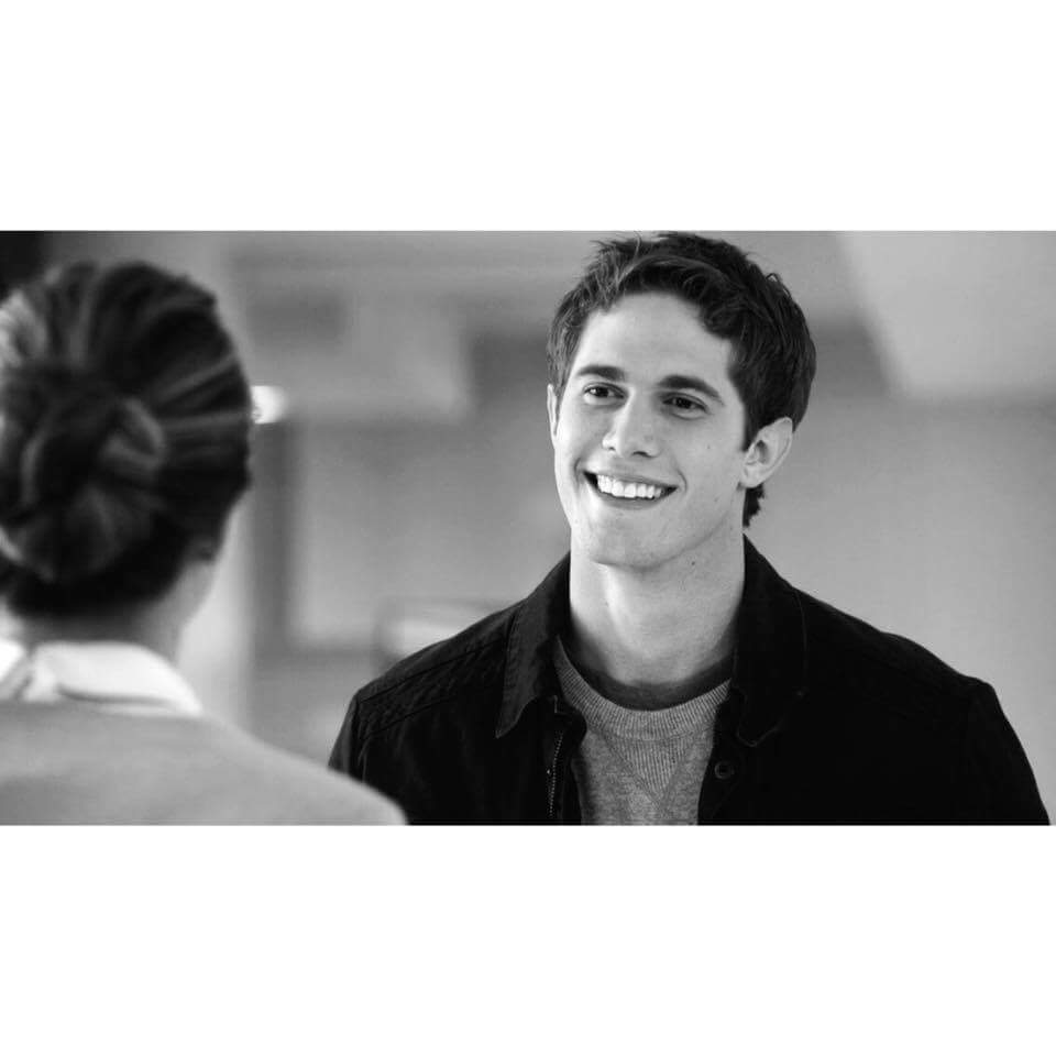 Amo su sonrisa, me encanta como canta. happy birthday blake jenner   