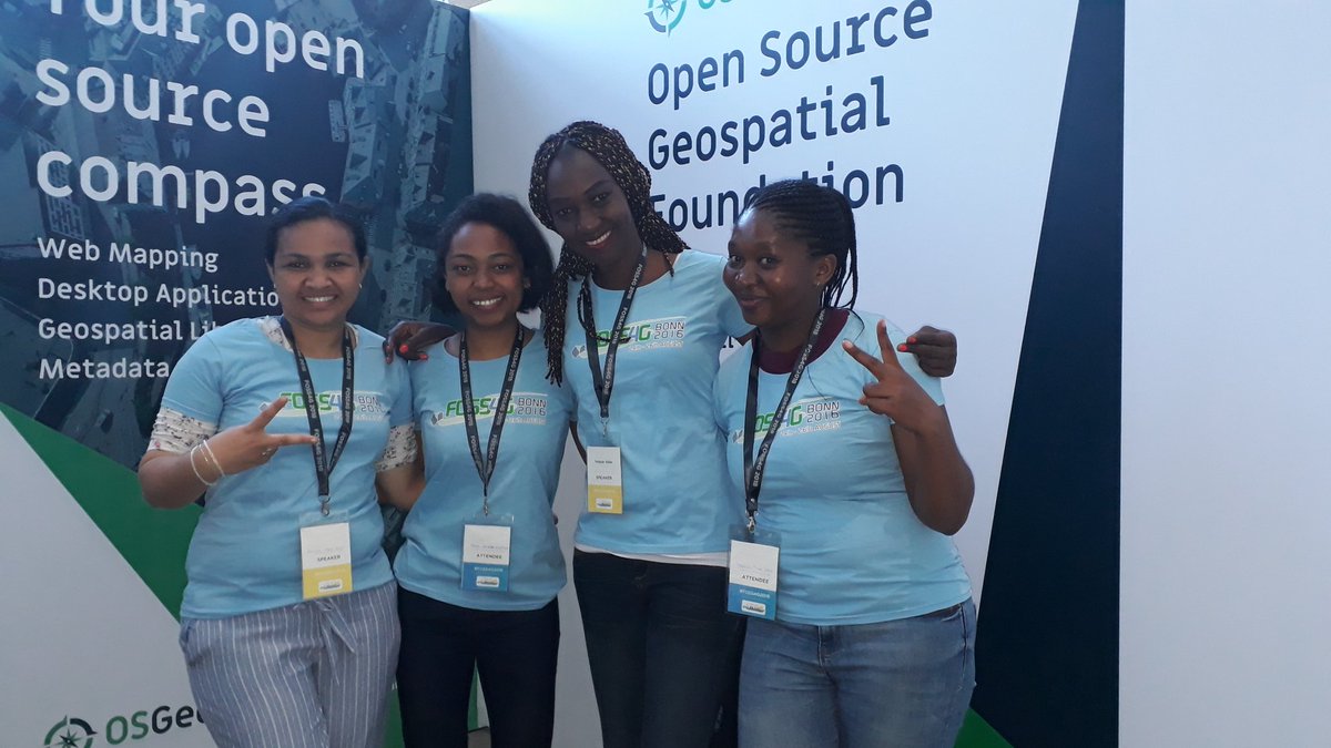 3dsmartcity's tweet image. RT foss4g: RT astroidex: #FOSS4G2018 at #OSGeo booth: #FOSS4G2016 T-Shirts changed owner. Geochiccas look great! Enjoy the conference.