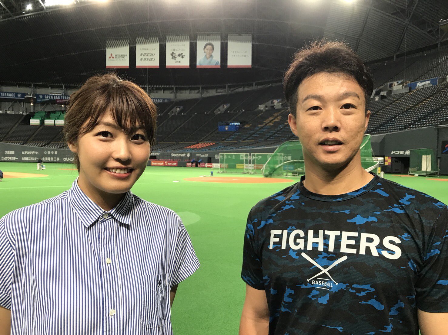 イチモニ Htb 公式 En Twitter 明日のイチモニ スポーツコーナーでは ファイターズ 鶴岡選手のインタビューをお届けします 勝負強い打撃と経験豊富なリードでチームを牽引するベテランが 代打の極意 と 優勝 を語ります 鶴岡慎也