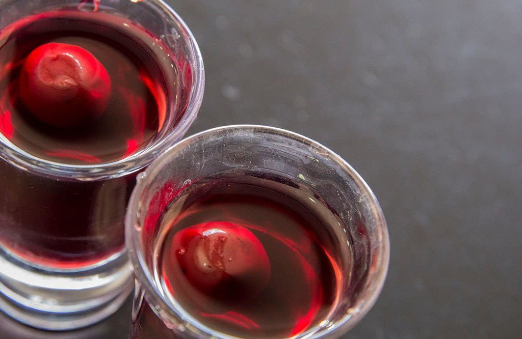 ChaseLenscapes's tweet image. Have you ever tried Ginjinha? It's the traditional cherry liquor that can be found everywhere in #Lisbon. If you're a chocoholic you can even have yours in a chocolate shot glass! For #restaurant recommendation and the #Food you must try in #Portugal, ch… ift.tt/2oc86bm