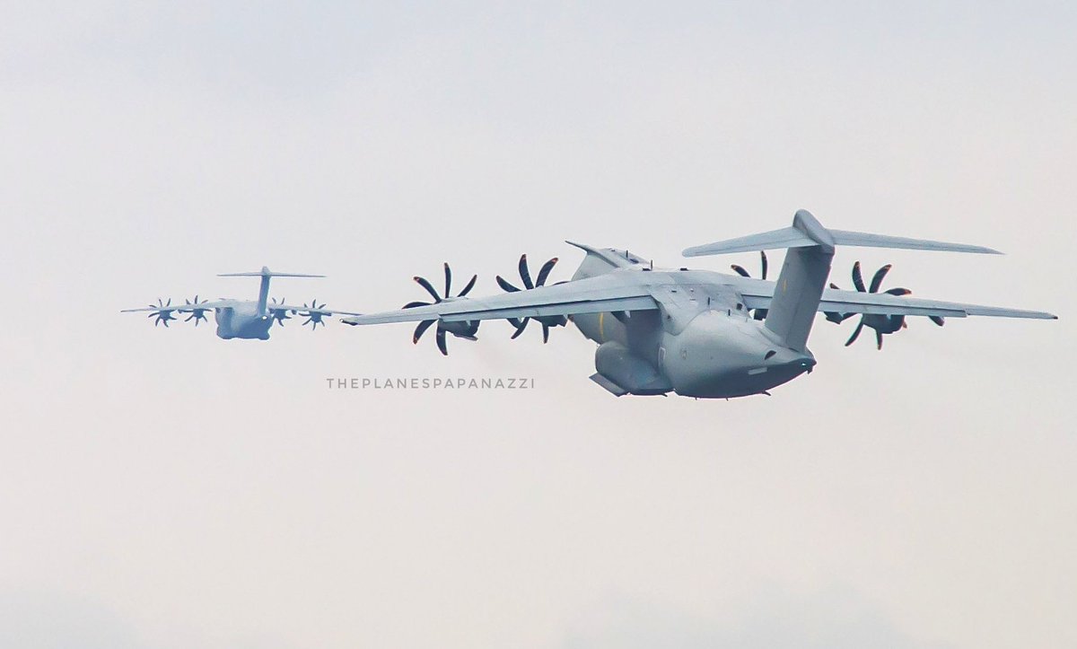 planespapanazzi's tweet photo. DAY-OUT: With The A400 Siblingsπ²πΎ
Reg: M54-02 & M54-03
Royal Malaysian Air Force
#rmaf #tudm #merdekaflypast #a400m #m5402 #m5403 #szb https://t.co/C6gzHJfMBv