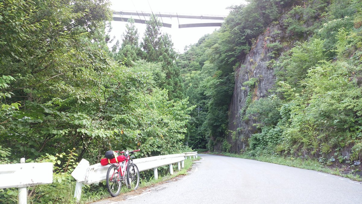 Kgs 内山牧場 軽井沢から佐久市の内山牧場へは 妙義荒船林道を通って行くのが最短ですが あえて遠回りをし 和美峠を越えて群馬県の下仁田町側から向かうことにしました Shimonita Town Gunma Pref